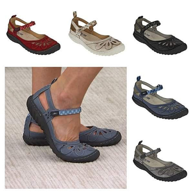 Round-Out Breathable Flat Sandals