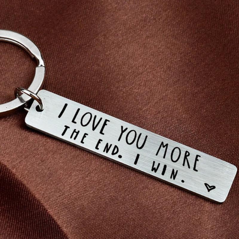 "I Love You More The End I Win"Funny Christmas Gift Keychain🎁-- A personalised gift for him/her💖