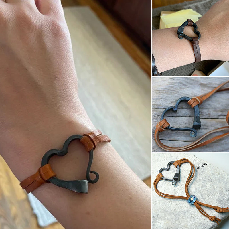 🔥Valentine's Day-Handmade Love Horseshoe Nail Bracelet